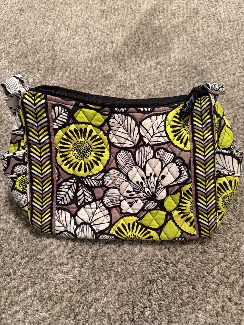 EUC Vera Bradley On The Go crossbody in Citron
